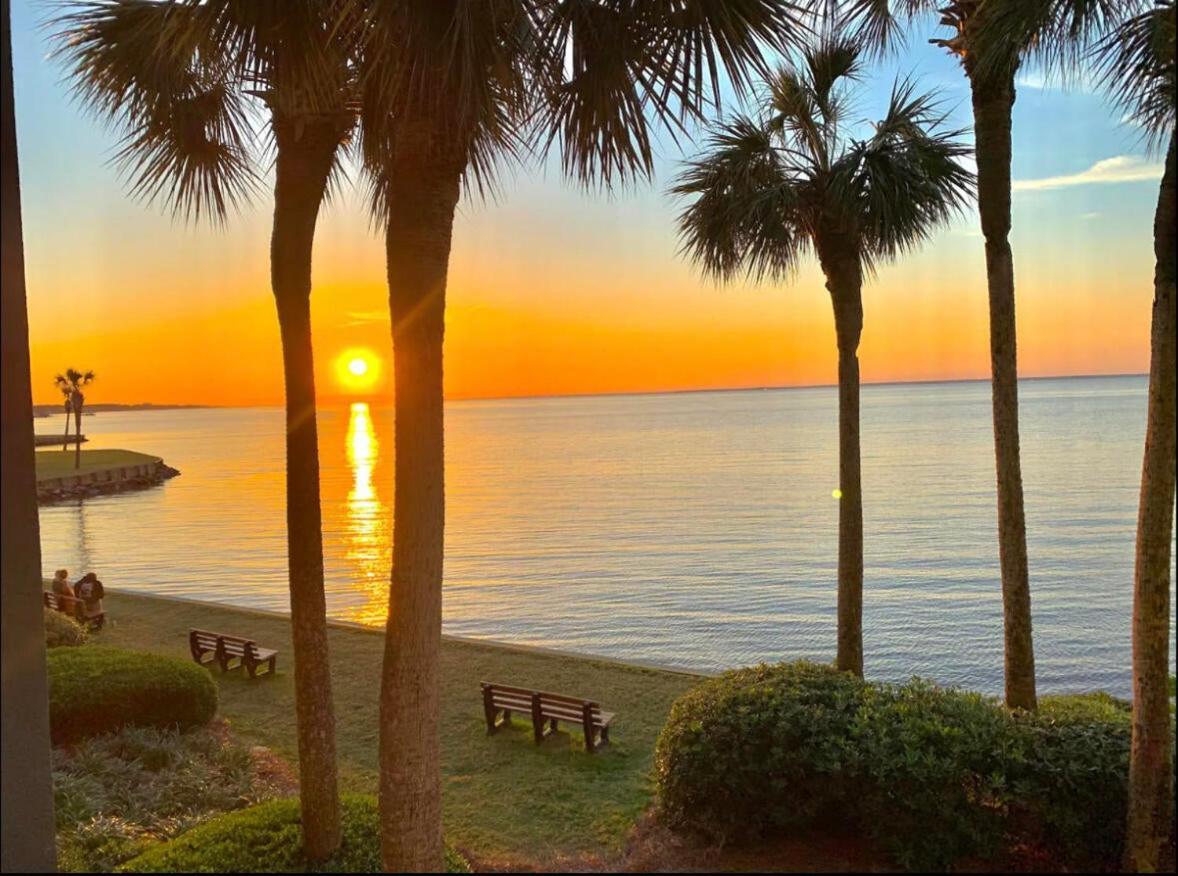 Lovely Sandestin Resort Studio With Balcony And Sunset View 외부 사진